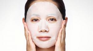 صورة: وضع أقنعة الوجه بشكل صحيح