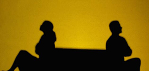 ما اسباب بعد الزوج عن الزوجة صورة: ما اسباب بعد الزوج عن الزوجة