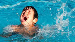 صورة: أعراض الغرق الجاف لدى الأطفال وكيفية التعامل معها