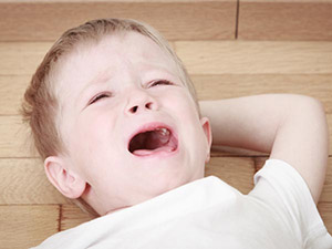 أشياء يجب أن تفعلها عندما يصطدم رأس طفلك صورة: أشياء يجب أن تفعلها عندما يصطدم رأس طفلك