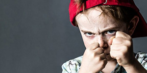 طرق لكبح سلوك طفلك العدواني صورة: طرق لكبح سلوك طفلك العدواني