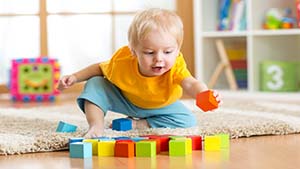 كيفية التعامل مع الطفل الفضولي صورة: كيفية التعامل مع الطفل الفضولي