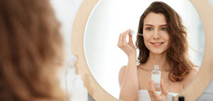 صورة: طريقة استعمال سيروم فيتامين C