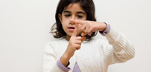 تعريف التوحد و أعراض التوحد عند الأطفال صورة: تعريف التوحد و أعراض التوحد عند الأطفال