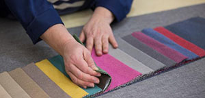 صورة: الأقمشة و أنواع الأقمشة و فيديو أزياء ميداليات الشاي