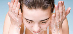 ماء الأرز للجمال و فوائد ماء الأرز للبشرة صورة: ماء الأرز للجمال و فوائد ماء الأرز للبشرة