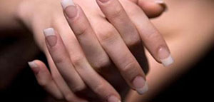 وصفات طبية و وصفات منزلية و العناية بالأظافر صورة: وصفات طبية و وصفات منزلية و العناية بالأظافر