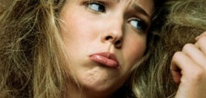 جفاف الشعر و وصفات طبيعية لعلاج جفاف الشعر صورة: جفاف الشعر و وصفات طبيعية لعلاج جفاف الشعر