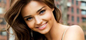 الغمازات و فيديو طريقة عمل غمازات في الوجه صورة: الغمازات و فيديو طريقة عمل غمازات في الوجه