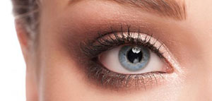 العين و أسباب ظهور الهالات السوداء تحت العين صورة: العين و أسباب ظهور الهالات السوداء تحت العين