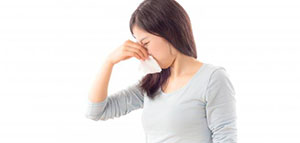 صورة: أسرع طريقة لوقف سيلان الأنف و طرق منزلية لوقف سيلان الأنف