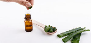 صورة: فوائد زيت الصبار للبشرة و فوائد زيت الصبار على الشعر