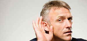 صورة: ظهور حبة في شحمة الأذن و أسباب ظهور حبة في شحمة الأذن