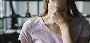 صورة: التهاب اللوزتين و أعراض التهاب اللوزتين[d]07