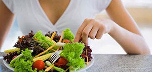 هل الخضار مفيدة لإنقاص الوزن وحرق الدهون صورة: هل الخضار مفيدة لإنقاص الوزن وحرق الدهون