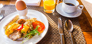 الخيارات الصحية في قائمة الطعام و نصائح لتناول الطعام في المطعم صورة: الخيارات الصحية في قائمة الطعام و نصائح لتناول الطعام في المطعم