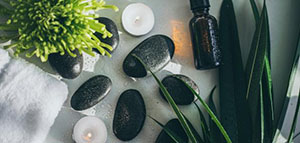 ماسك جل الصبار و ماسك عصير الليمون و ماسك معجون الأسنان صورة: ماسك جل الصبار و ماسك عصير الليمون و ماسك معجون الأسنان