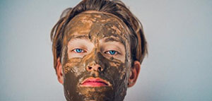 صورة: استخدام حمض الساليسيليك و استخدام بيروكسيد الهيدروجين