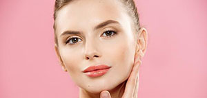 زيت بذور العنب و زيت اللوز و زيت الطماطم وزيت خشب الصندل وزيت السمسم صورة: زيت بذور العنب و زيت اللوز و زيت الطماطم وزيت خشب الصندل وزيت السمسم