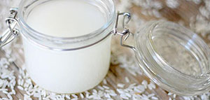 ماء الأرز و طريقة استخدام ماء الأرز للشعر صورة: ماء الأرز و طريقة استخدام ماء الأرز للشعر