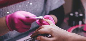 كيف أبرد أظافري و برد الأظافر و مدة نمو الأظافر صورة: كيف أبرد أظافري و برد الأظافر و مدة نمو الأظافر