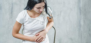 أعراض وجود كيس على المبيض الأيمن و تشخيص الإصابة بأكياس المبيض صورة: أعراض وجود كيس على المبيض الأيمن و تشخيص الإصابة بأكياس المبيض