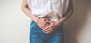 مسببات الألم العام في منطقة البطن و مسببات الألم حول سرة البطن صورة: مسببات الألم العام في منطقة البطن و مسببات الألم حول سرة البطن