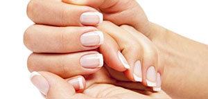 صورة: تطويل الأظافر و نصائح للعناية بالأظافر