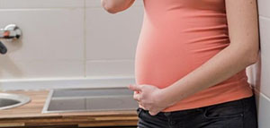 نزيف الحمل و متى يحدث نزيف الحمل و أعراض نزيف الحمل صورة: نزيف الحمل و متى يحدث نزيف الحمل و أعراض نزيف الحمل