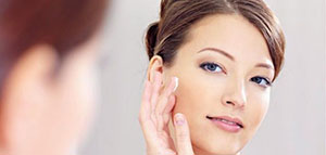 الوجه المشرق و خلطات لوجه مشرق و نصائح عامة لبشرة أكثر إشراقا صورة: الوجه المشرق و خلطات لوجه مشرق و نصائح عامة لبشرة أكثر إشراقا