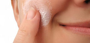 البيكنج صودا و فوائد البيكنج صودا للبشرة صورة: البيكنج صودا و فوائد البيكنج صودا للبشرة