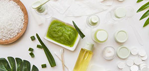 صورة: ماسك الألوفيرا وزيت الخروع لتطويل الشعر