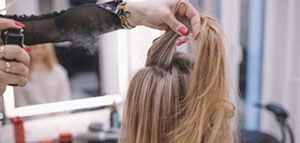 صورة: طريقة اختيار أفضل مثبت شعر