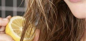 قشرة الرأس و وصفات طبيعية باستخدام الليمون لقشرة الشعر صورة: قشرة الرأس و وصفات طبيعية باستخدام الليمون لقشرة الشعر