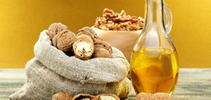 صورة: زيت جوز الهند و فوائد زيت جوز للشعر و وصفات زيت جوز الهند