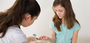 هبوط السكر عند الأطفال و كيفية حدوث هبوط السكر عند الأطفال صورة: هبوط السكر عند الأطفال و كيفية حدوث هبوط السكر عند الأطفال