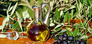 صورة: زيت الزيتون و القيمة الغذائية لزيت الزيتون