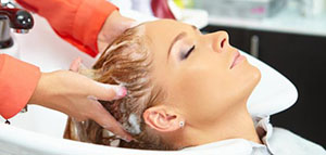 صورة: تساقط الشعر و صفات أفضل شامبو لتساقط الشعر