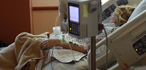 صورة: أعراض التهاب خياطة الولادة القيصرية و أعراض التهاب خياطة الولادة الطبيعية