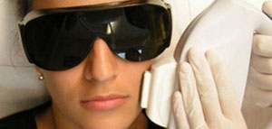 صورة: استخدام الليزر للتجميل و فوائد أشعة الليزر