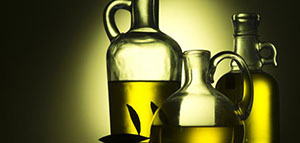 صورة: زيت الزيتون للشعر و أهمية استخدام زيت الزيتون للشعر