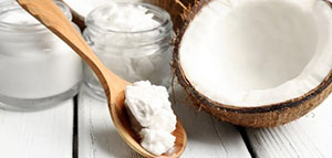 صورة: زيت جوز الهند الصلب و البحث عن المنتج الأصلي