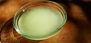 صورة: ماسك بياض البيض و ماسك عصير الليمون والشوفان والعسل