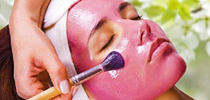 صورة: الرمان و فوائد الرمان للبشرة و فوائد الرمان العامة